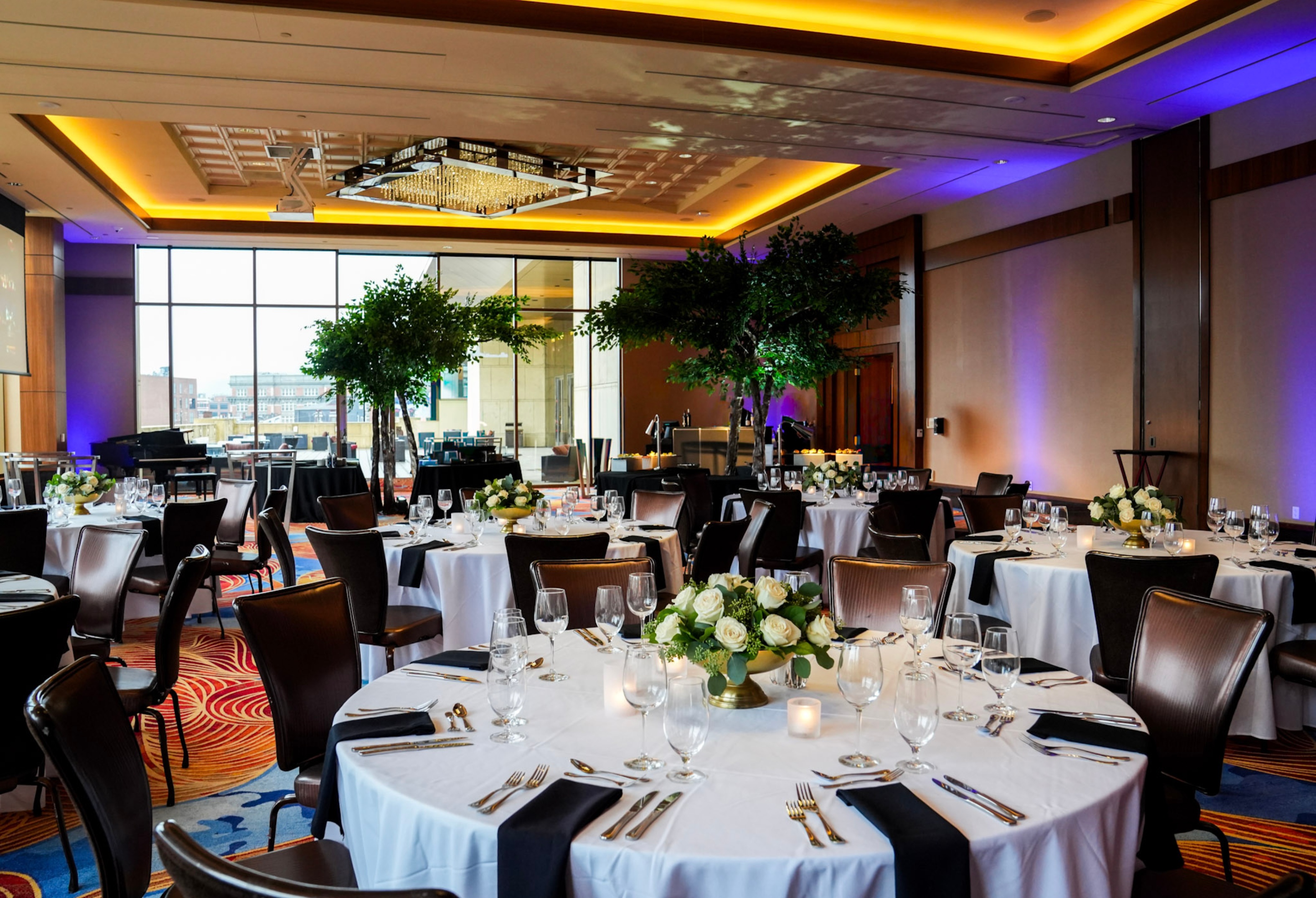 Seminole Ballroom Dining Setup