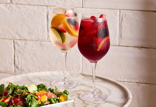 cocktails at Rise Kitchen & Deli