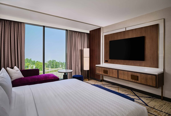 Silver Suite bedroom